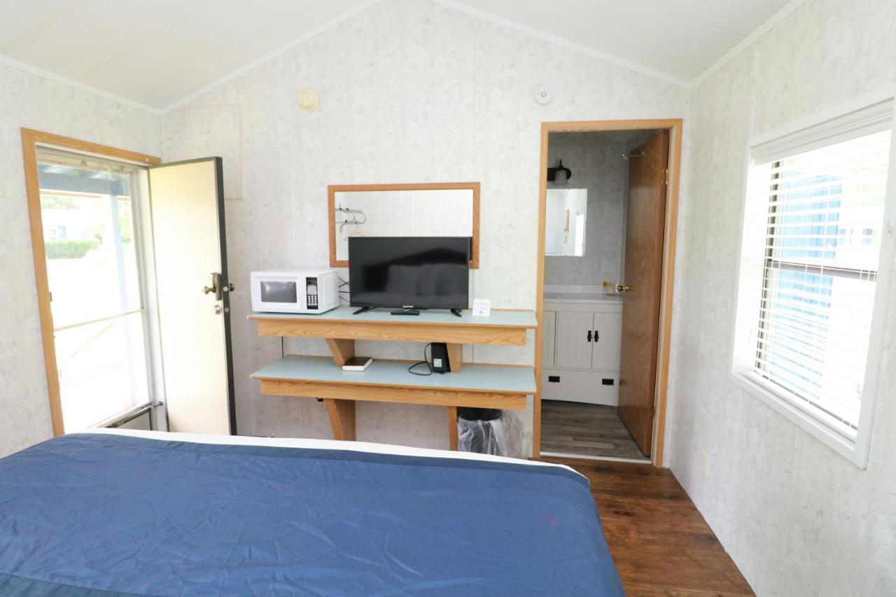 Bird'S Nest Resort Put-in-Bay Εξωτερικό φωτογραφία
